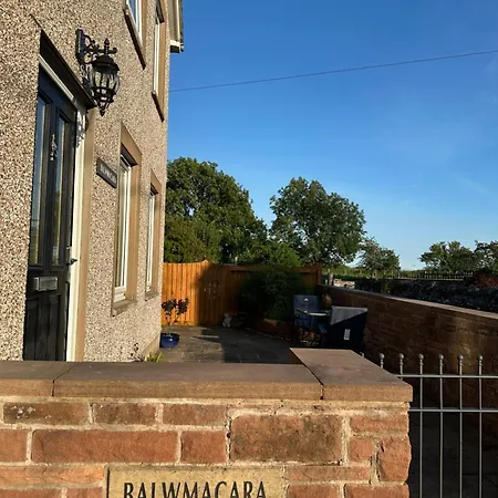 Cosy Boutique Village Retreat Пенрит