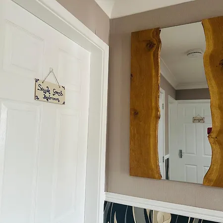 Privatunterkunft Cosy Boutique Village Retreat *