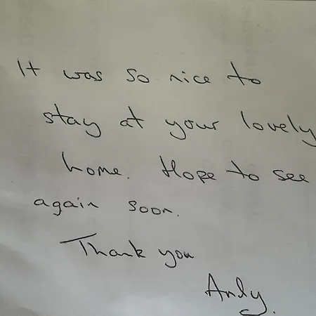 Privatunterkunft Cosy Boutique Village Retreat